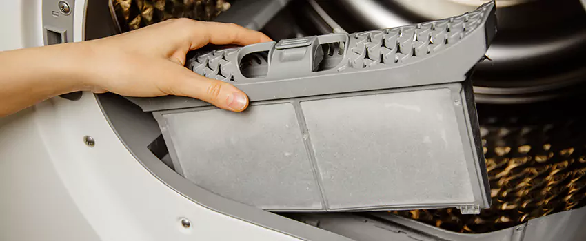 Signs Of A Clogged Dryer Lint Trap in Greer, South Carolina